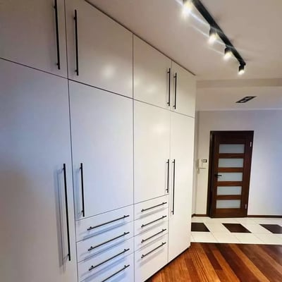 Long-term rental of a 3-room apartment 78 m² in Warsaw, Poland