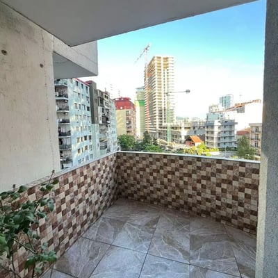 Alquiler a largo plazo de apartamento 1+1 de 60 m² , Batumi, Georgia
