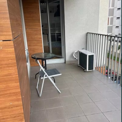 Langzeitmiete einer 2-Zimmer-Wohnung mit 53 m² in Grzegórzki, Krakau, Polen