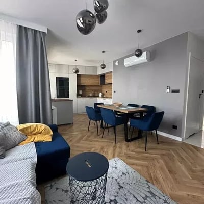 Langzeitmiete einer 3-Zimmer-Wohnung mit 61 m² in Górka Narodowa, Krakau, Polen