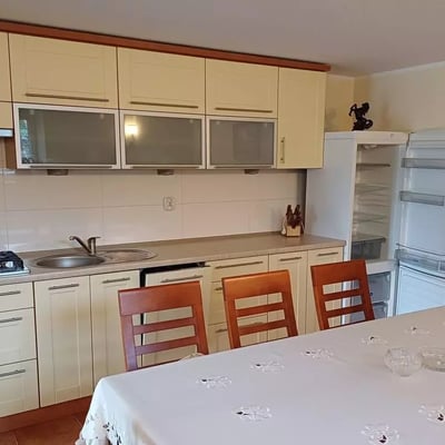 Langzeitmiete eines Hauses mit 250 m² in Bielany, Krakau, Polen