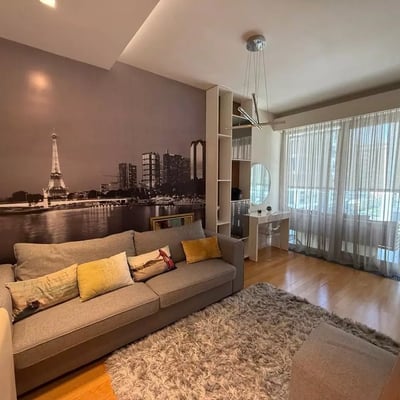 Location longue durée d’un appartement 3 pièces de 104 m², Novi Beograd, Serbie