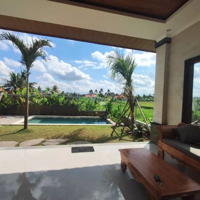 Long-term rental of a new 1-bedroom villa with pool in Singakerta, Bali, Indonesia