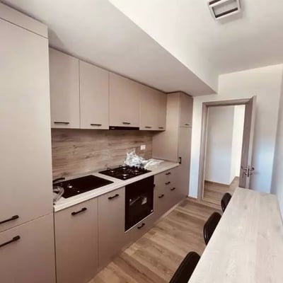 Long-term rental of 2-room apartment 55 m², Constanța, Romania