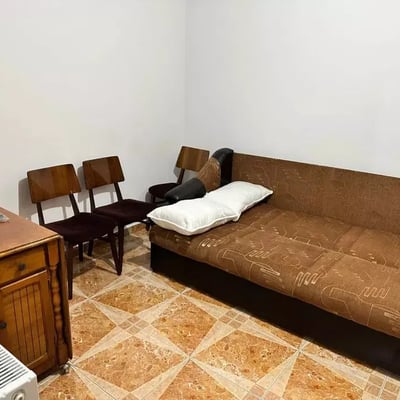 Long-term rental of 3-room house 100 m² in Stadionul Farul / Faleza Nord, Constanța, Romania