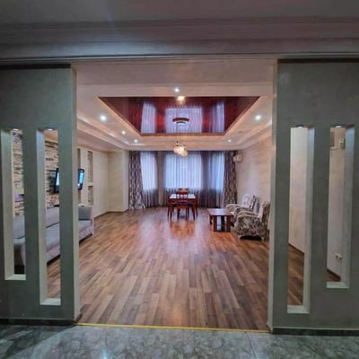 Long-term rental of 3-room apartment 155 m² on Chavchavadze Street, Batumi, Georgia