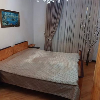 Location longue durée d’un appartement 3+1 de 110 m² à Batoumi, Géorgie