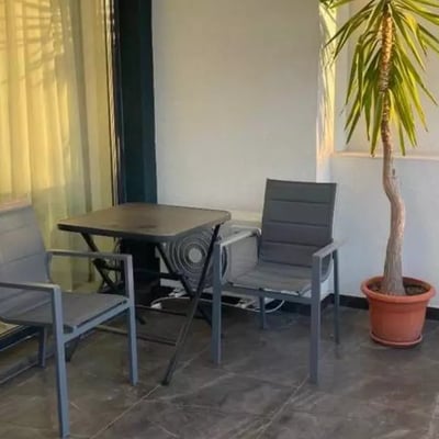 Длительная аренда 2-х комнатных апартаментов 77 м² в Констанце, Румыния