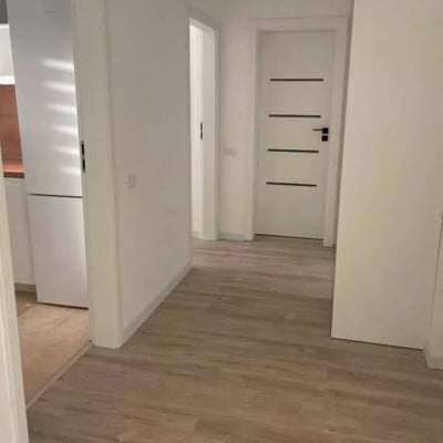 Long-term rental of 2-room apartment 77 m² in Constanța, Romania