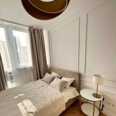 Langzeitmiete einer 3-Zimmer-Wohnung mit 51 m² in Wola, Warschau, Polen