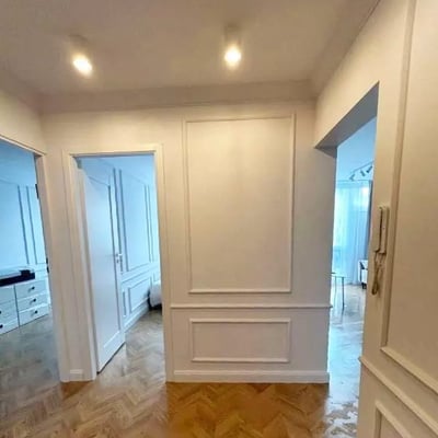 Location longue durée d’un appartement 3 pièces de 51 m² à Wola, Varsovie, Pologne