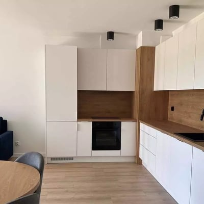 Langzeitmiete einer 2-Zimmer-Wohnung mit 46 m² in Krakau, Polen