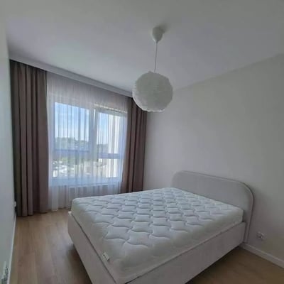 Langzeitmiete einer 2-Zimmer-Wohnung mit 46 m² in Krakau, Polen