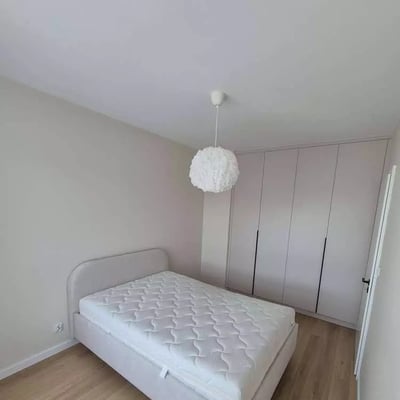 Langzeitmiete einer 2-Zimmer-Wohnung mit 46 m² in Krakau, Polen