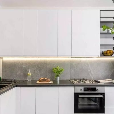 Langzeitmiete einer 2-Zimmer-Wohnung mit 44 m² im Zentrum von Krakau, Polen