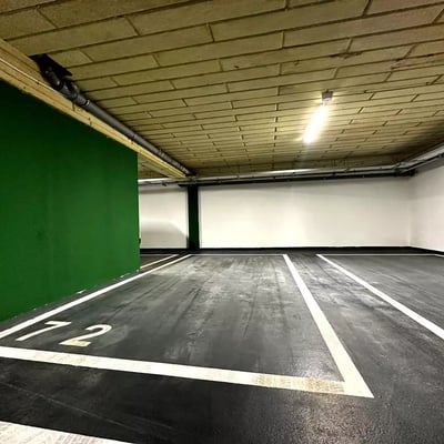 Location longue durée d’un appartement 2 pièces au centre de Brașov, Roumanie