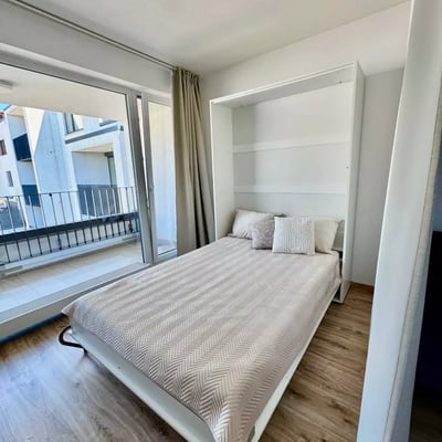 Long-term rental of apartment 38 m² in Nové Mesto, Bratislava III, Slovakia