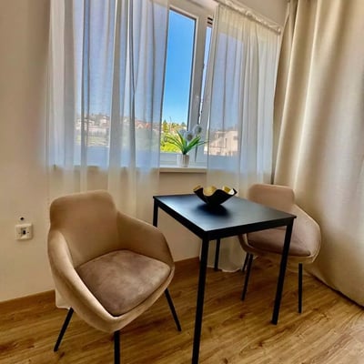 Long-term rental of apartment 38 m² in Nové Mesto, Bratislava III, Slovakia