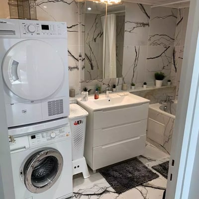 Long-term rental of 4-room apartment 91 m² in the 15th arrondissement, Paris, France