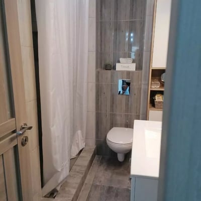 Аренда на длительный срок 3-х комнатной квартиры 65 м² в районе Tomis Plus, Констанца, Румыния