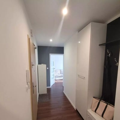 Long-term rental of 3-room apartment 70 m² in Kraków, Poland
