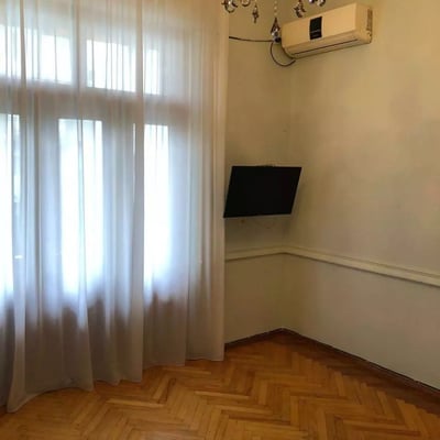 Alquiler a largo plazo de apartamento 1+1 de 48 m² en Batumi, Georgia