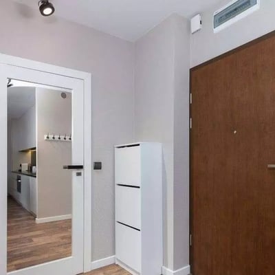 Langfristige Miete einer 3-Zimmer-Wohnung mit 54 m² in Krakau, Polen