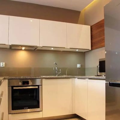 Langfristige Miete einer 2-Zimmer-Wohnung mit 45 m² in Krakau, Polen