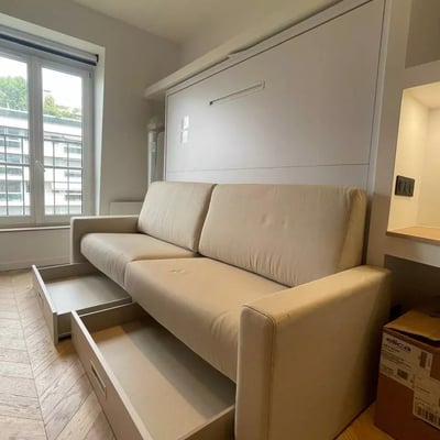 Long-term rental of 15 m² studio with balcony in Paris 7th district, France