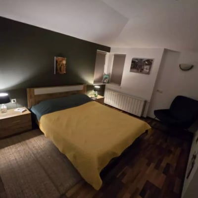 Long-term rental of 4-room apartment in the center of Varna, Bulgaria