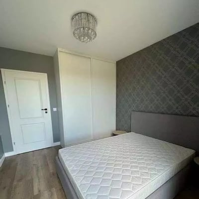 Alquiler a largo plazo de apartamento de 42 m² en el distrito Krzyki, Breslavia, Polonia