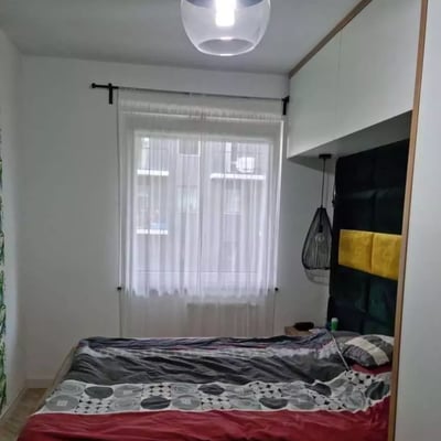 Langfristige Vermietung einer 40 m² großen Wohnung im Stadtteil Kępa Mieszczańska, Breslau, Polen