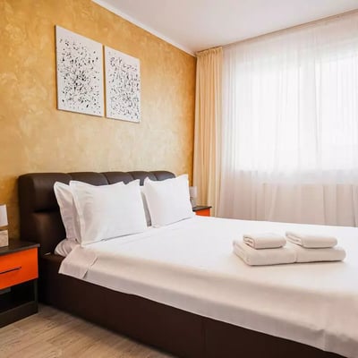 Alquiler a largo plazo de apartamento tipo estudio de 2 habitaciones en el distrito Tractorul, Brașov, Rumanía