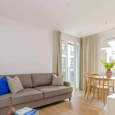 Langzeitmiete einer 2-Zimmer-Wohnung mit 41 m² in Krakau, Polen