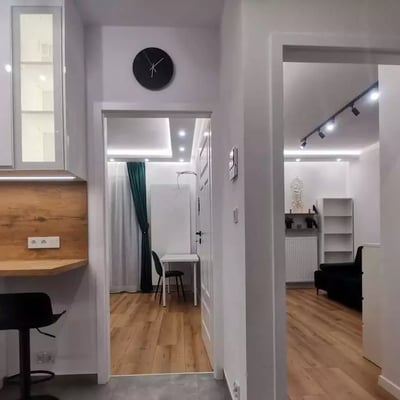 Langzeitmiete einer 3-Zimmer-Wohnung mit 41 m² in Krakau, Polen