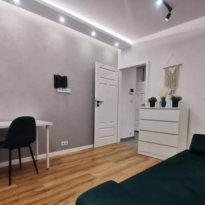 Langzeitmiete einer 3-Zimmer-Wohnung mit 41 m² in Krakau, Polen