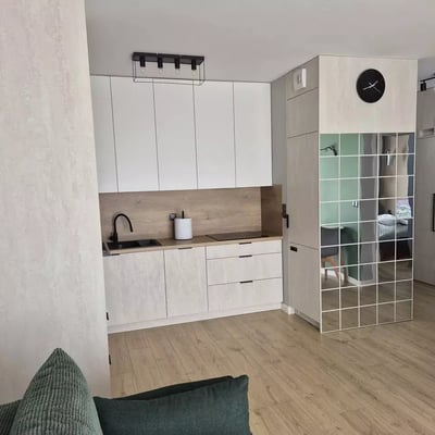 Langzeitmiete einer 2-Zimmer-Wohnung mit 44 m² in Czyżyny, Krakau, Polen