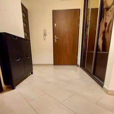 Location longue durée d’un appartement 3 pièces de 54 m², Grabiszyn, Wrocław, Pologne