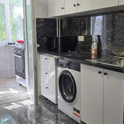 Long-term rental of 2-room apartment 55 m², Faleza Sud, Constanța, Romania