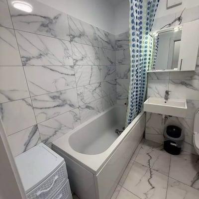 Long-term rental of 2-room apartment 65 m², Constanța, Romania