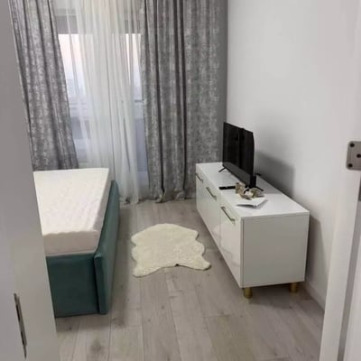 Long-term rental of 2-room apartment 65 m², Constanța, Romania