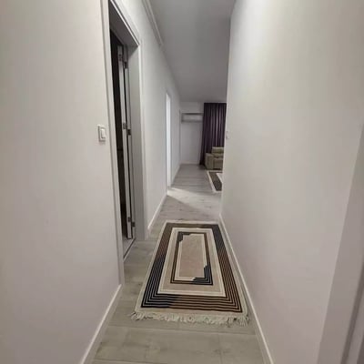 Long-term rental of 2-room apartment 65 m², Constanța, Romania