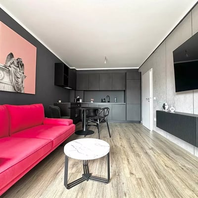 Location longue durée d’un appartement 2 pièces — quartier Tracturu, Brașov, Roumanie