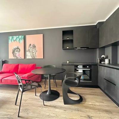 Location longue durée d’un appartement 2 pièces — quartier Tracturu, Brașov, Roumanie