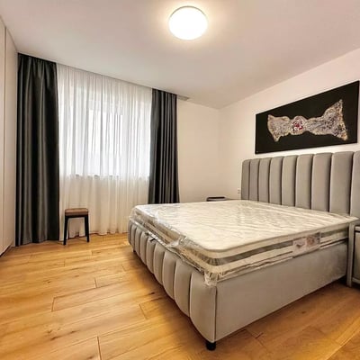Location longue durée d’un appartement 2 pièces — Urban Plaza, Brașov, Roumanie