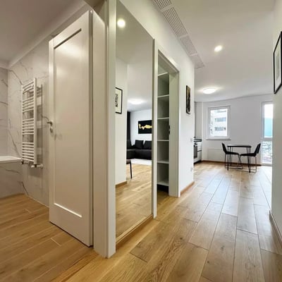 Location longue durée d’un appartement 2 pièces — Urban Plaza, Brașov, Roumanie