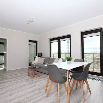 Langzeitmiete einer 2-Zimmer-Wohnung 44 m² — Breslau, Polen