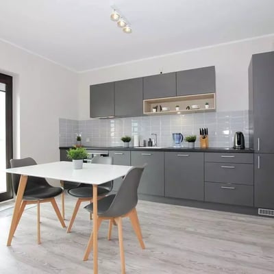 Langzeitmiete einer 2-Zimmer-Wohnung 44 m² — Breslau, Polen