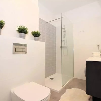 Location longue durée d’un appartement 2 pièces 44 m² — Wrocław, Pologne