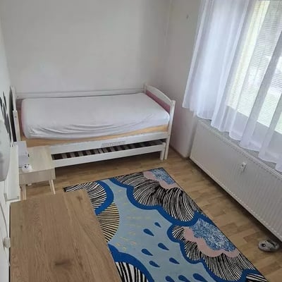 Langfristige Miete einer 4-Zimmer-Wohnung 100 m² in Bratislava, Slowakei